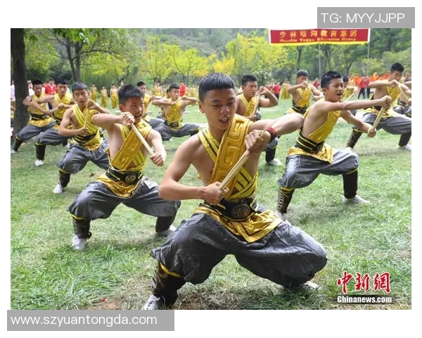 少林武术与足球的完美结合打造出一代足球明星的传奇之路